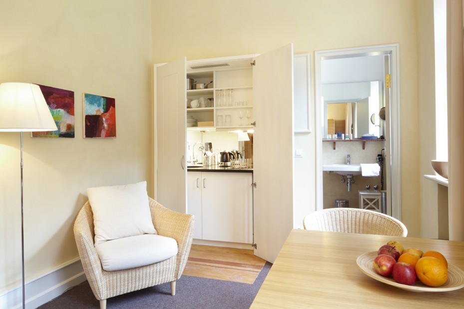 Apartment 15 offene Küche und Bad